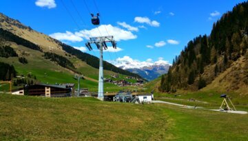 Hintertux Sommer | © https://www.flickr.com/photos/128044807@N04/