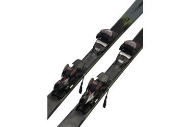 Paar Ski mit Bindungen