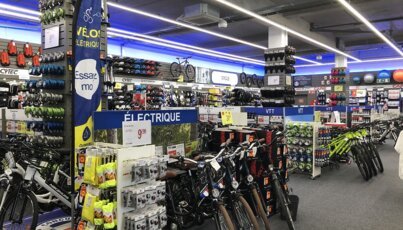 Fahrradgeschäft mit Elektrofahrrädern und Zubehör